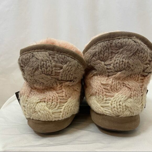 Muk Luks Tarn Knit Cozy Faux Fur Slippers New - Picture 5 of 10